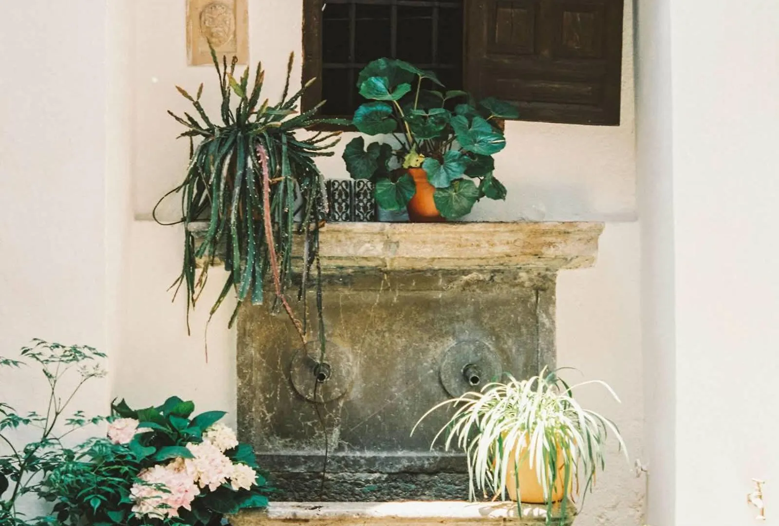 Historic Granada Riad Alhambra Townhouse Villa